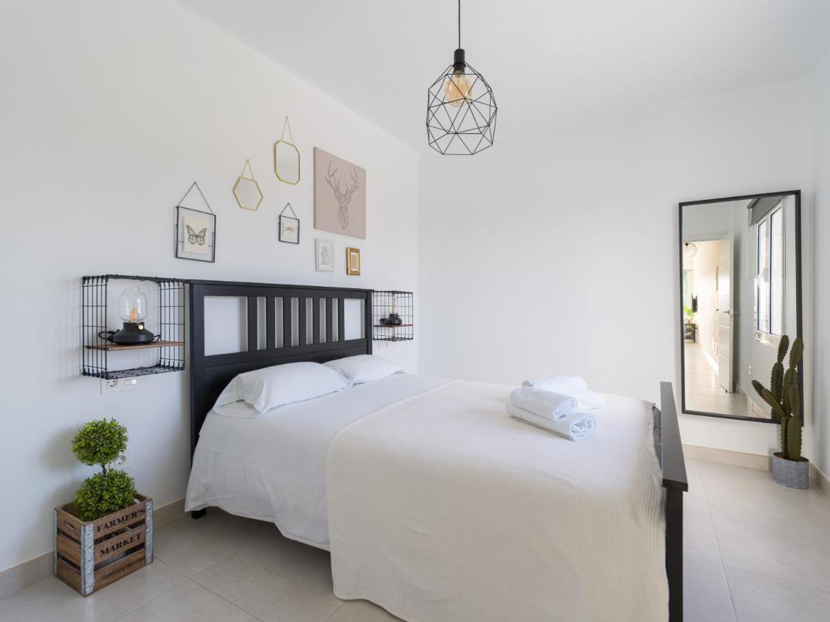 Homeforguest Sunset Senator With Pool And Terrace In 코스타 테기세 외부 사진